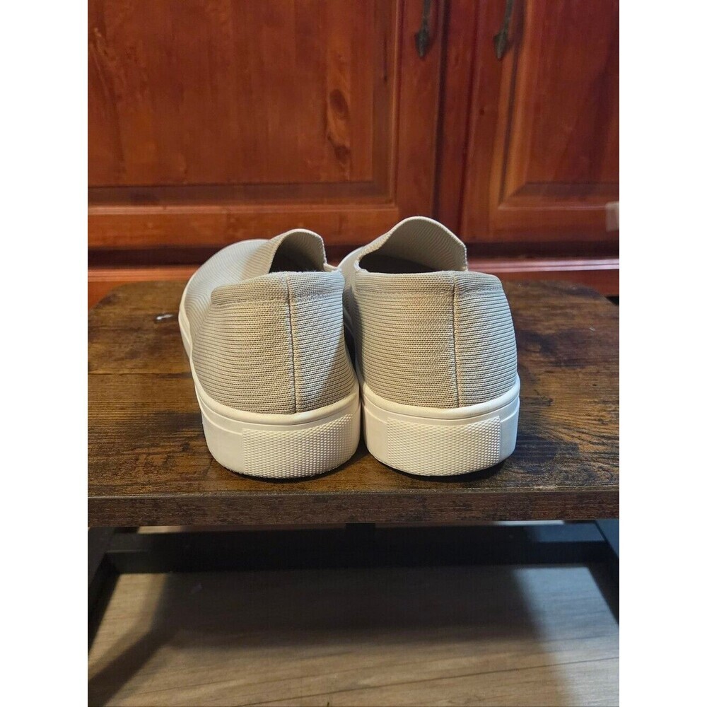 Old Navy Womens Size 9.5 Beige Knit Slip On Sneakers Casual Comfort Shoes - Picture 3 of 5